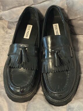 Steve Madden MINKA BLACK LEATHER Loafers EUC W8.5